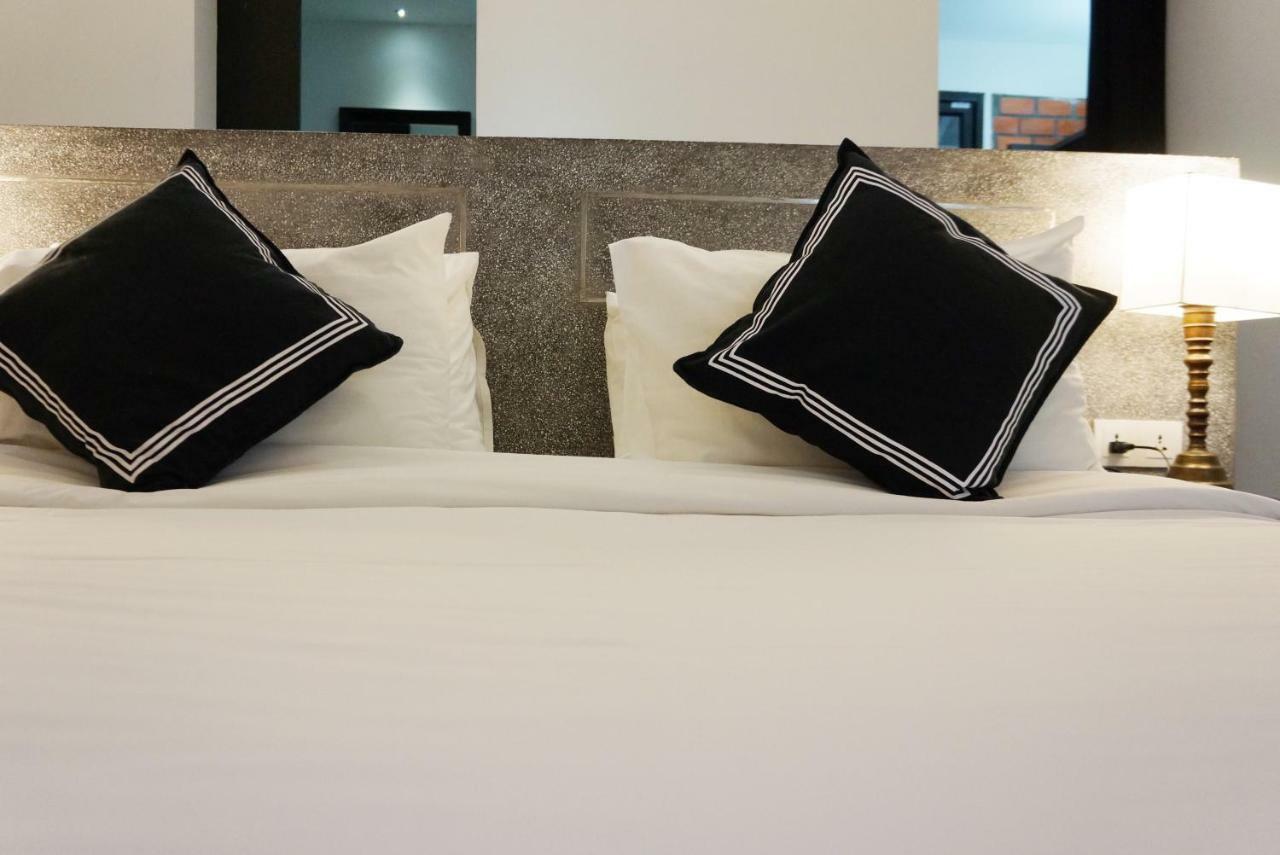 Hotel Ofuro Phnom Penh Eksteriør billede
